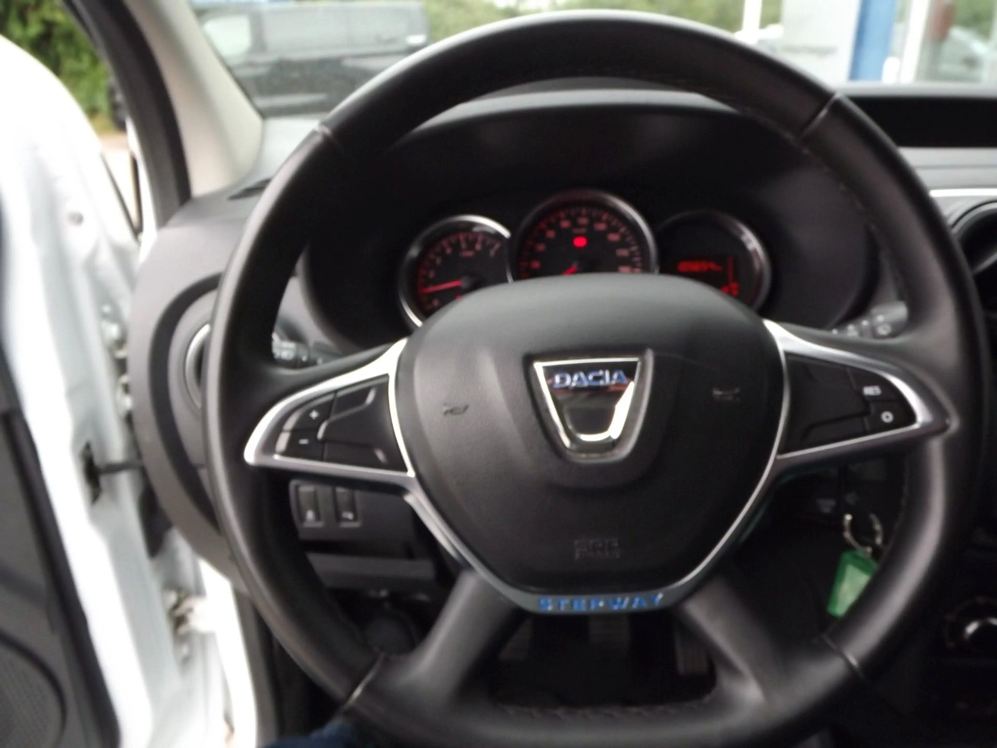 Dacia Dokker Stepway*SHZ*Klima*AHK — photo 8