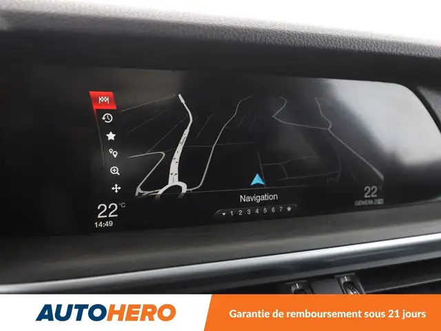 Alfa Romeo Stelvio view 11