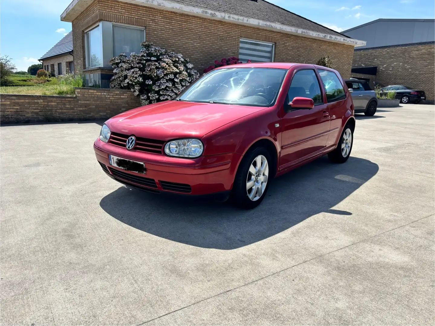 Volkswagen Golf 1.9 TDi 4Motion Base Rouge - 2