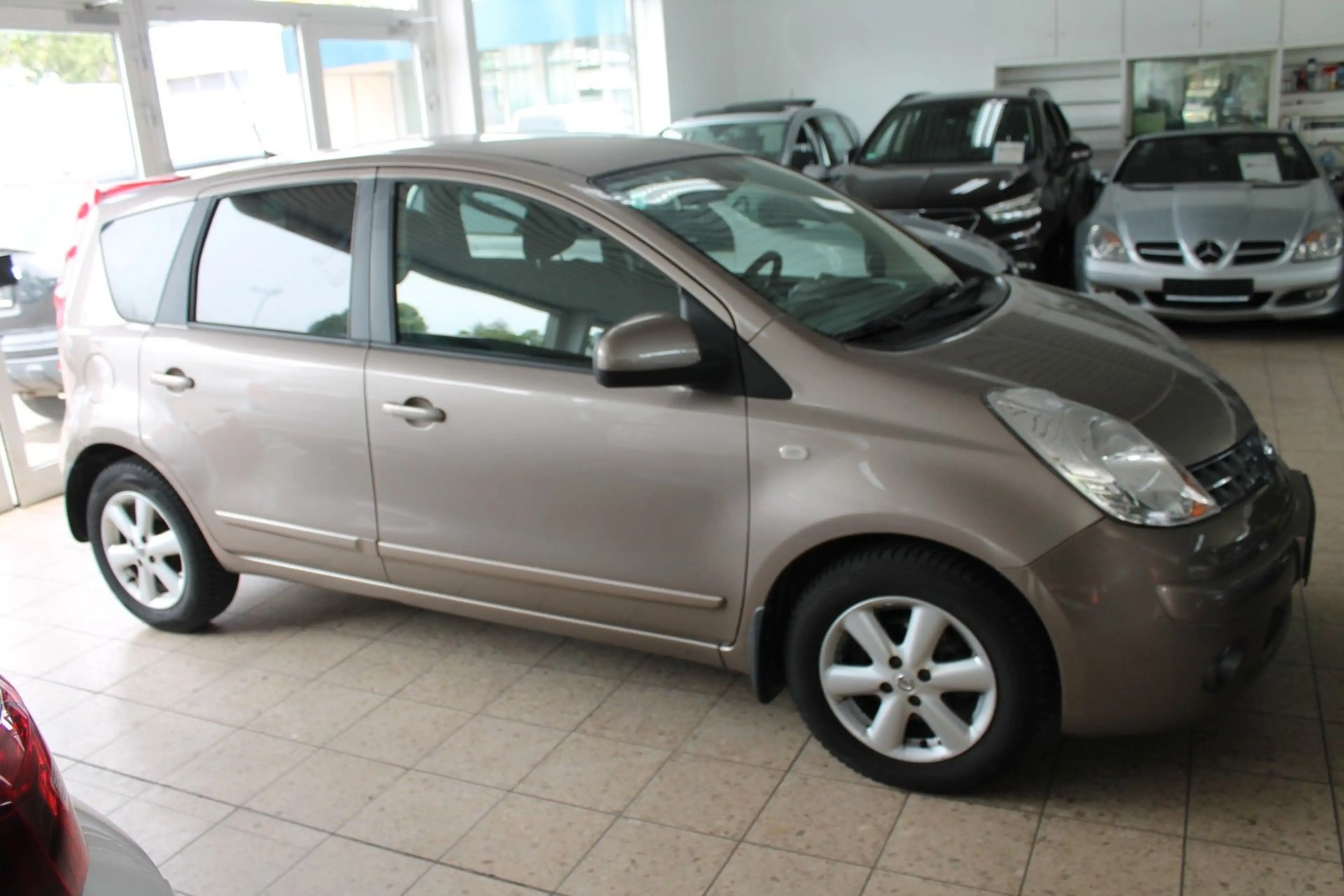 Nissan Note Acenta — photo 4
