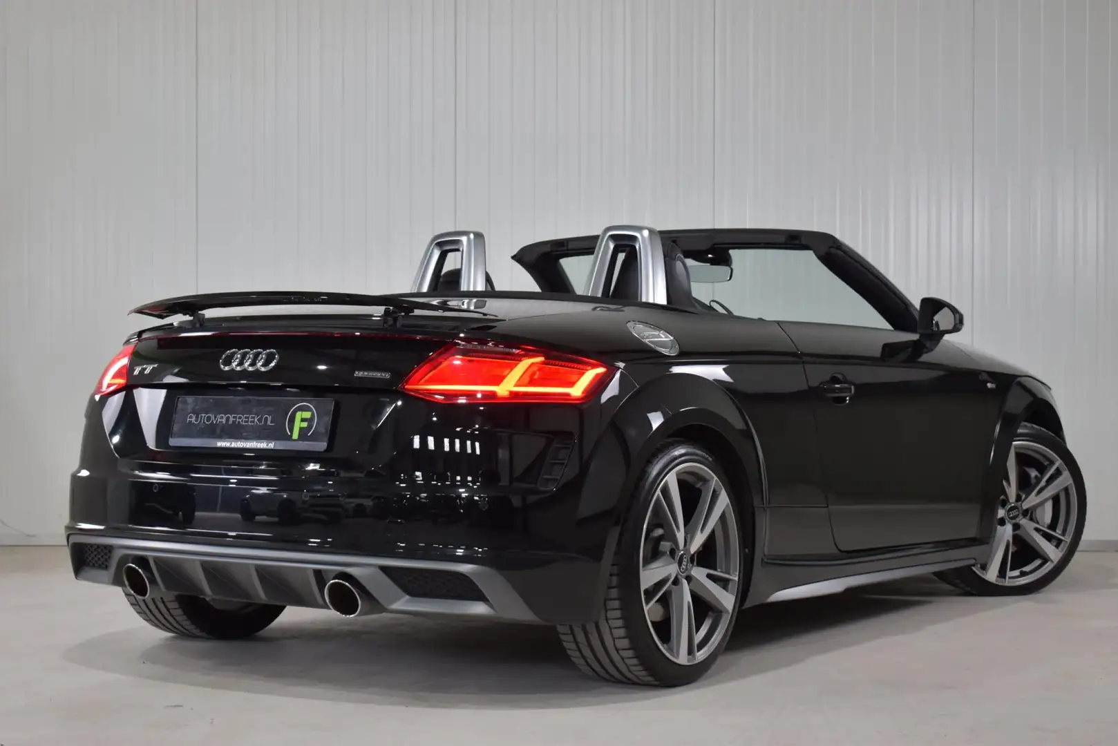 Audi TT Roadster 45 TFSI Quattro Pro Line S Competition | Zwart - 2
