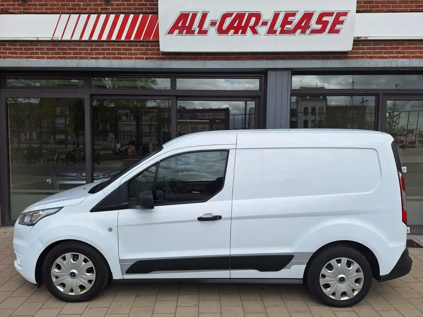 Ford Transit Connect SWB Trend T200 Weiß - 1