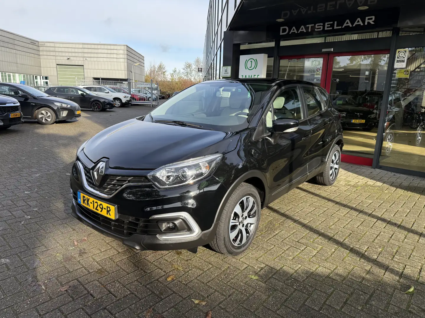 Renault Captur 0.9 TCe Zen Navigatie Noir - 2