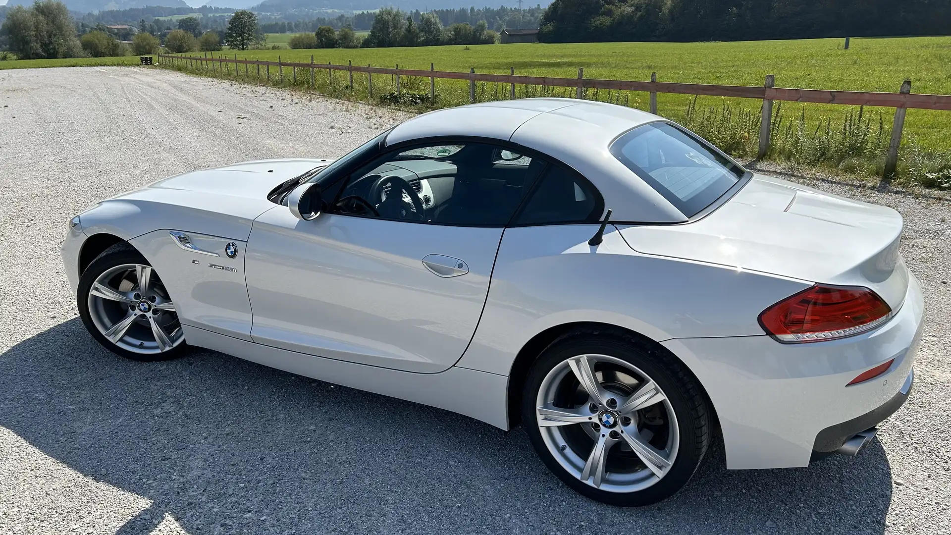 BMW Z4 Z4 sDrive28i Weiß - 2