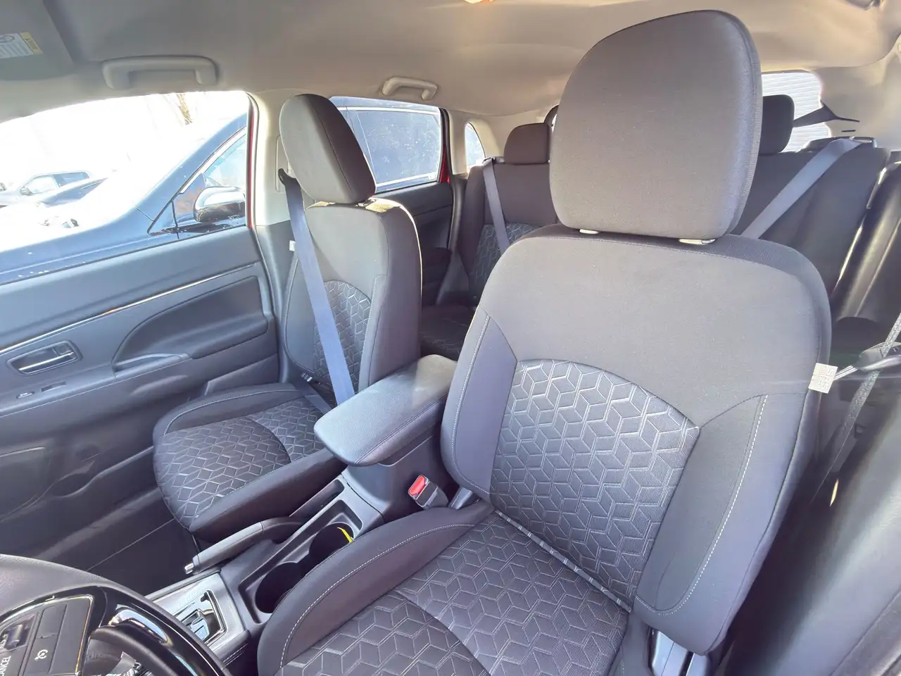 Mitsubishi RVR снимка Mitsubishi RVR