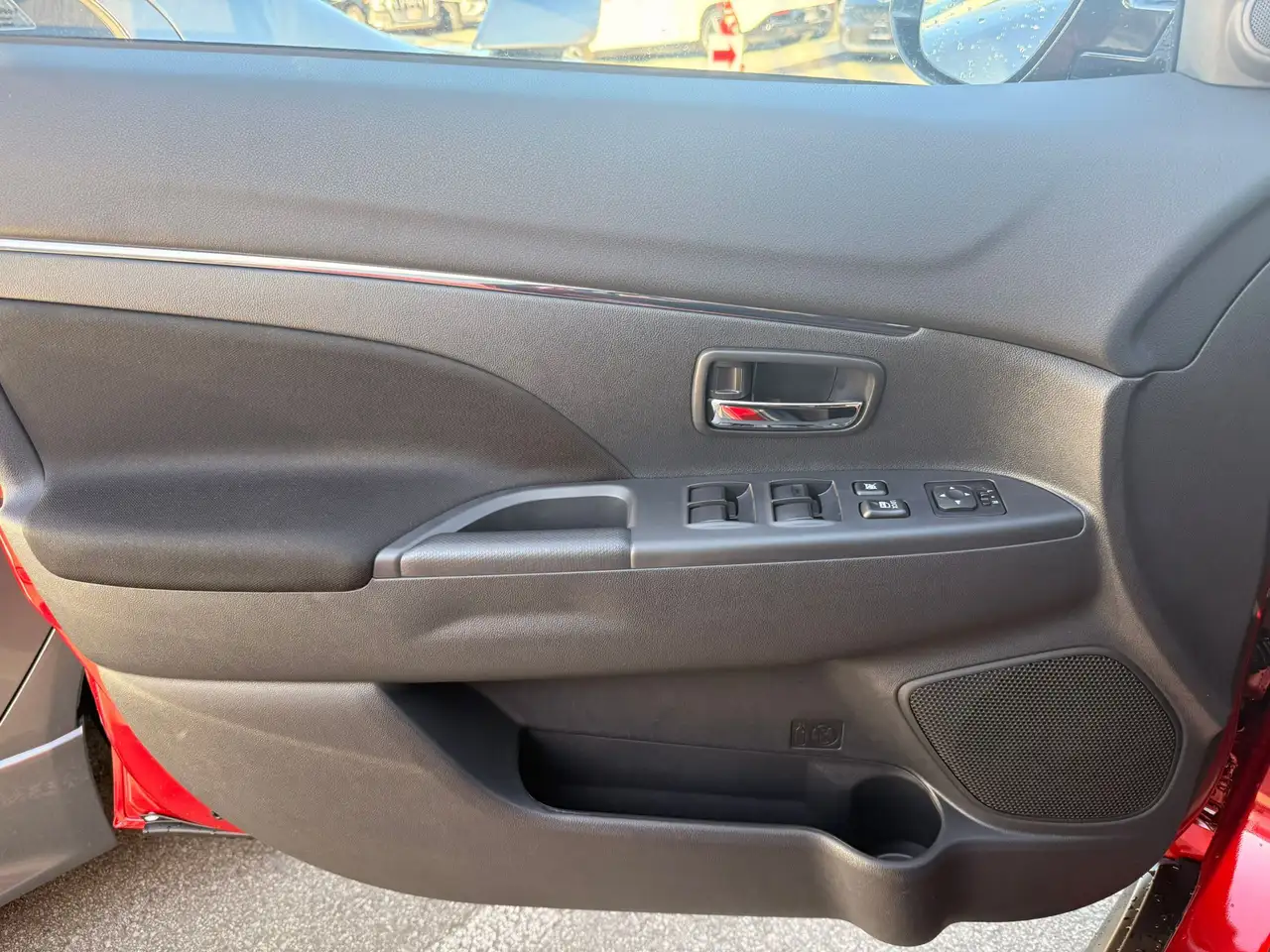 Mitsubishi RVR снимка Mitsubishi RVR