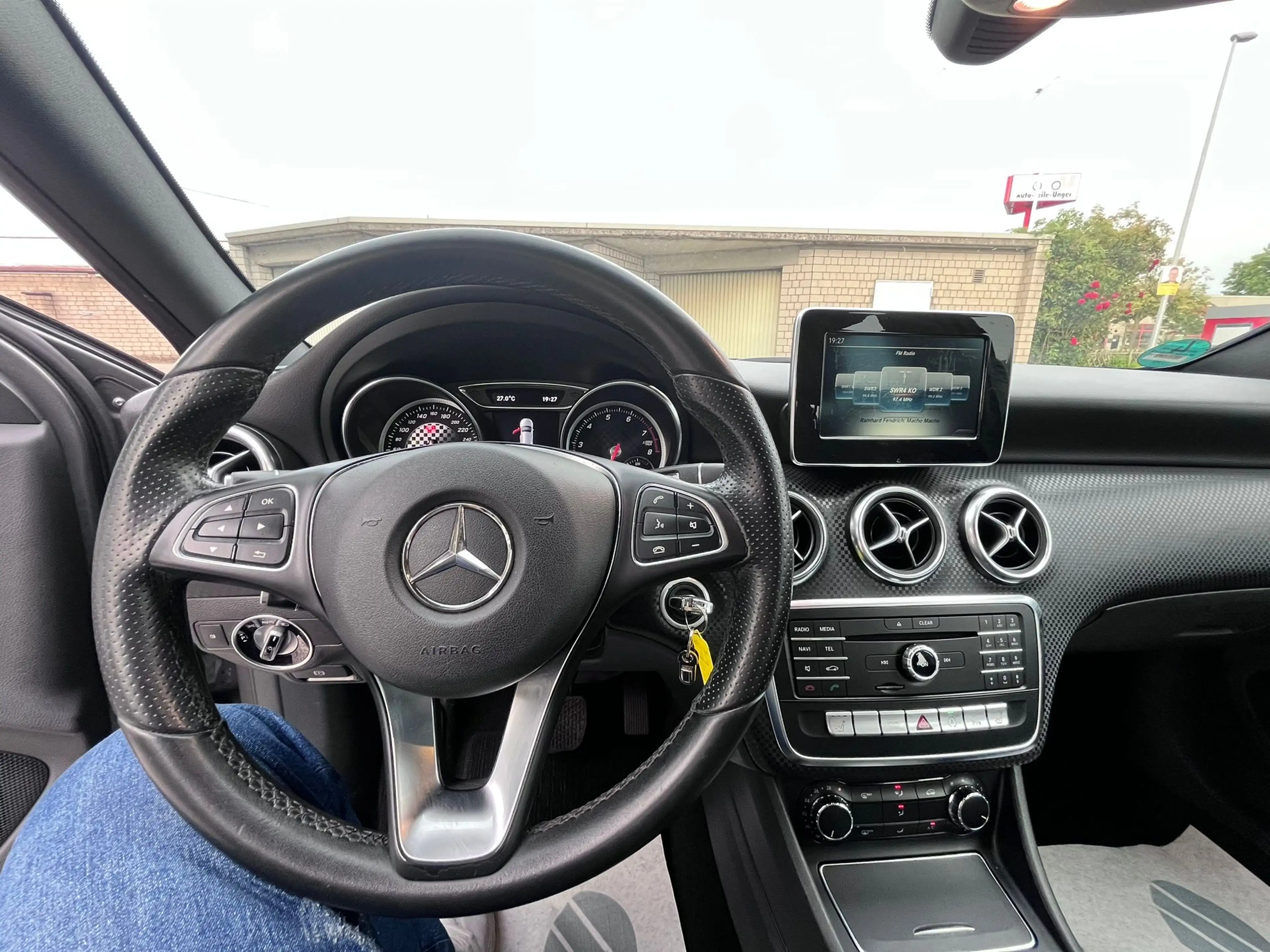 Mercedes-Benz A 200 A 200 BlueEfficiency 12 Monate Garantie — photo 9