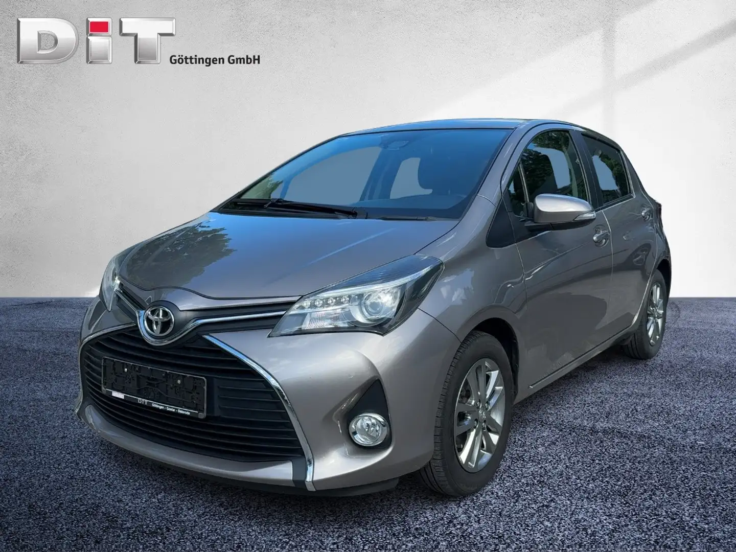 Toyota Yaris 1.3 Comfort +FLA SpurH LM Navi KAM Bronze - 1