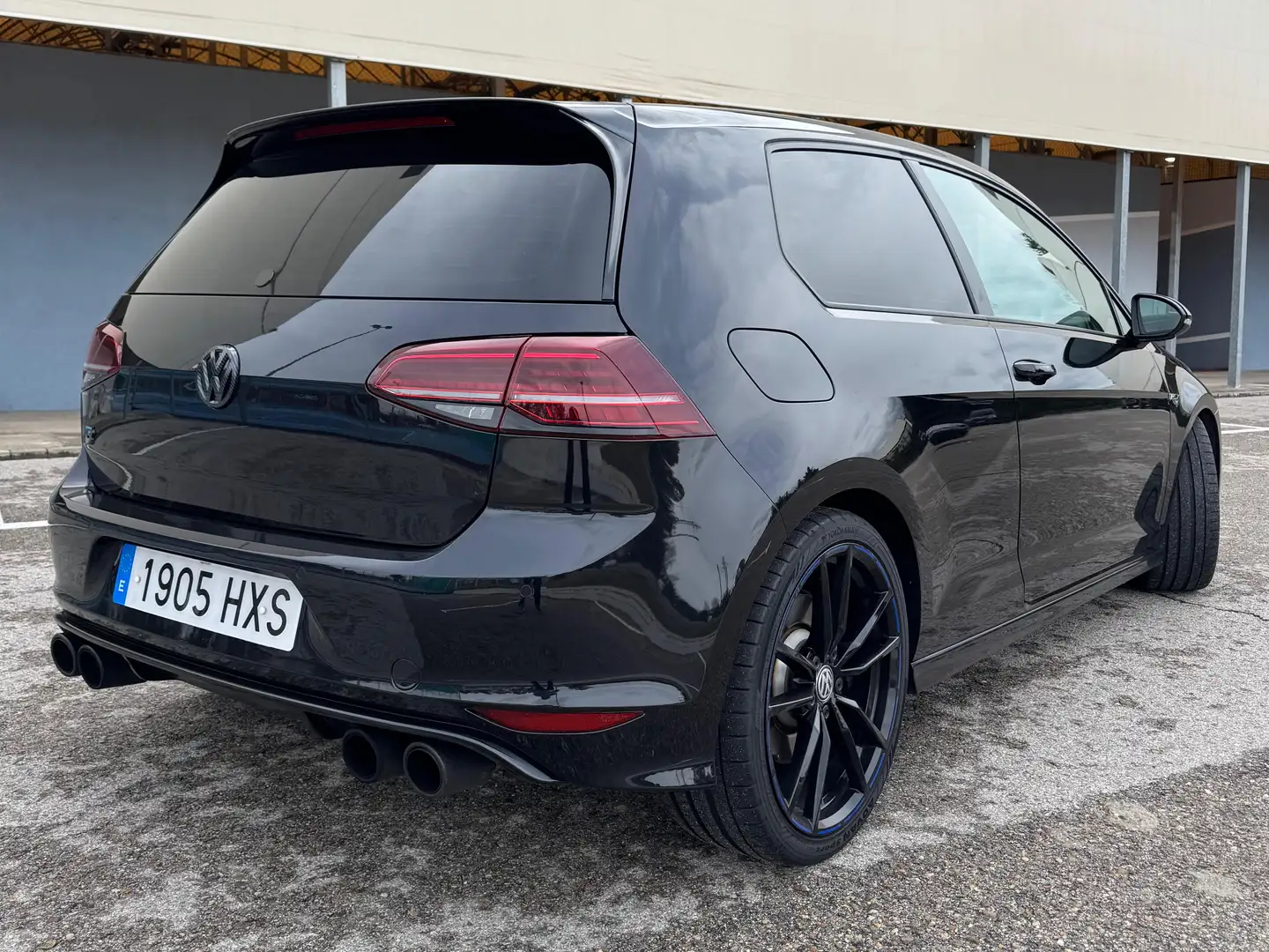 Volkswagen Golf Golf 2.0 TSI R DSG 300 R Negro - 2