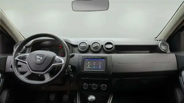Dacia Duster view 12