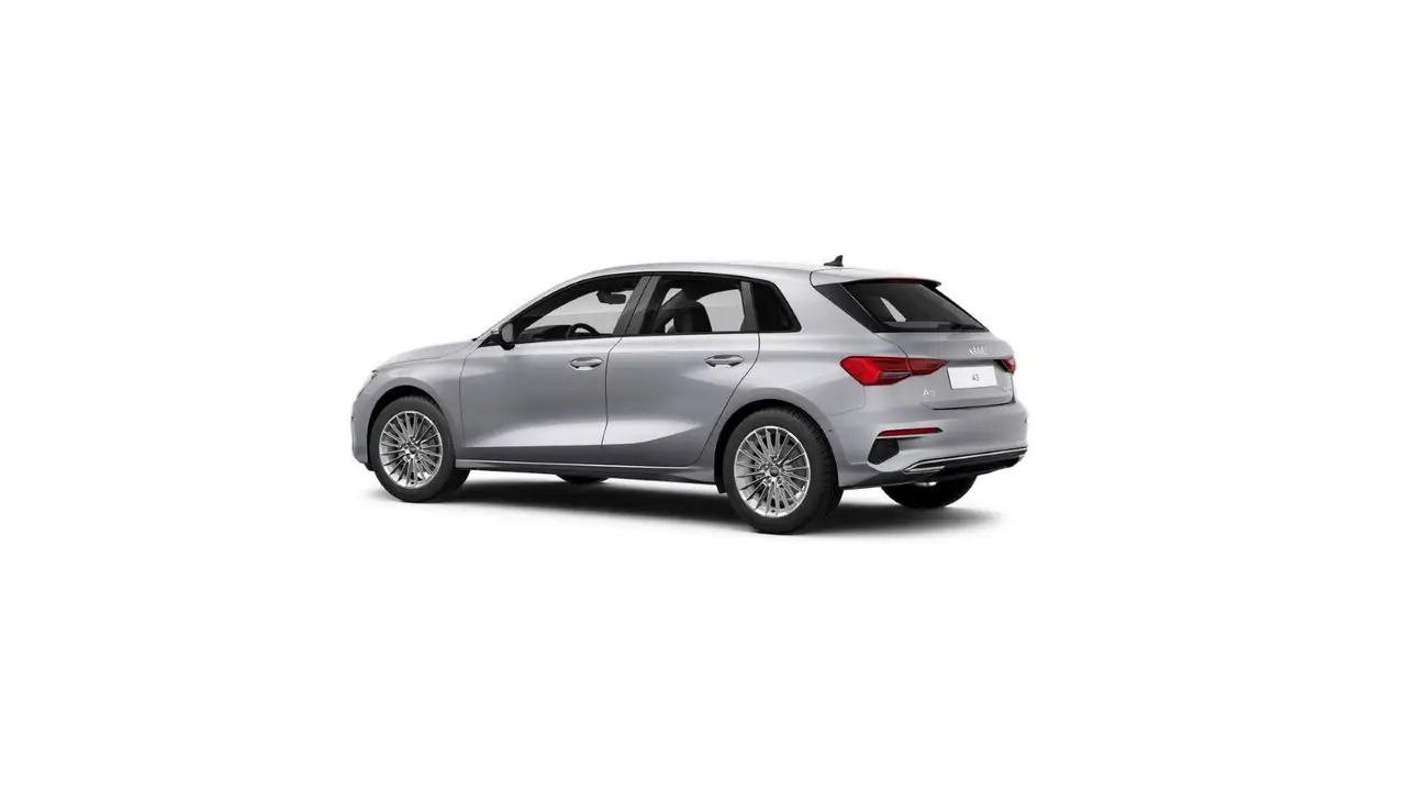 Audi A3 30 TFSI Advanced S tro*LED*Virtual* 4