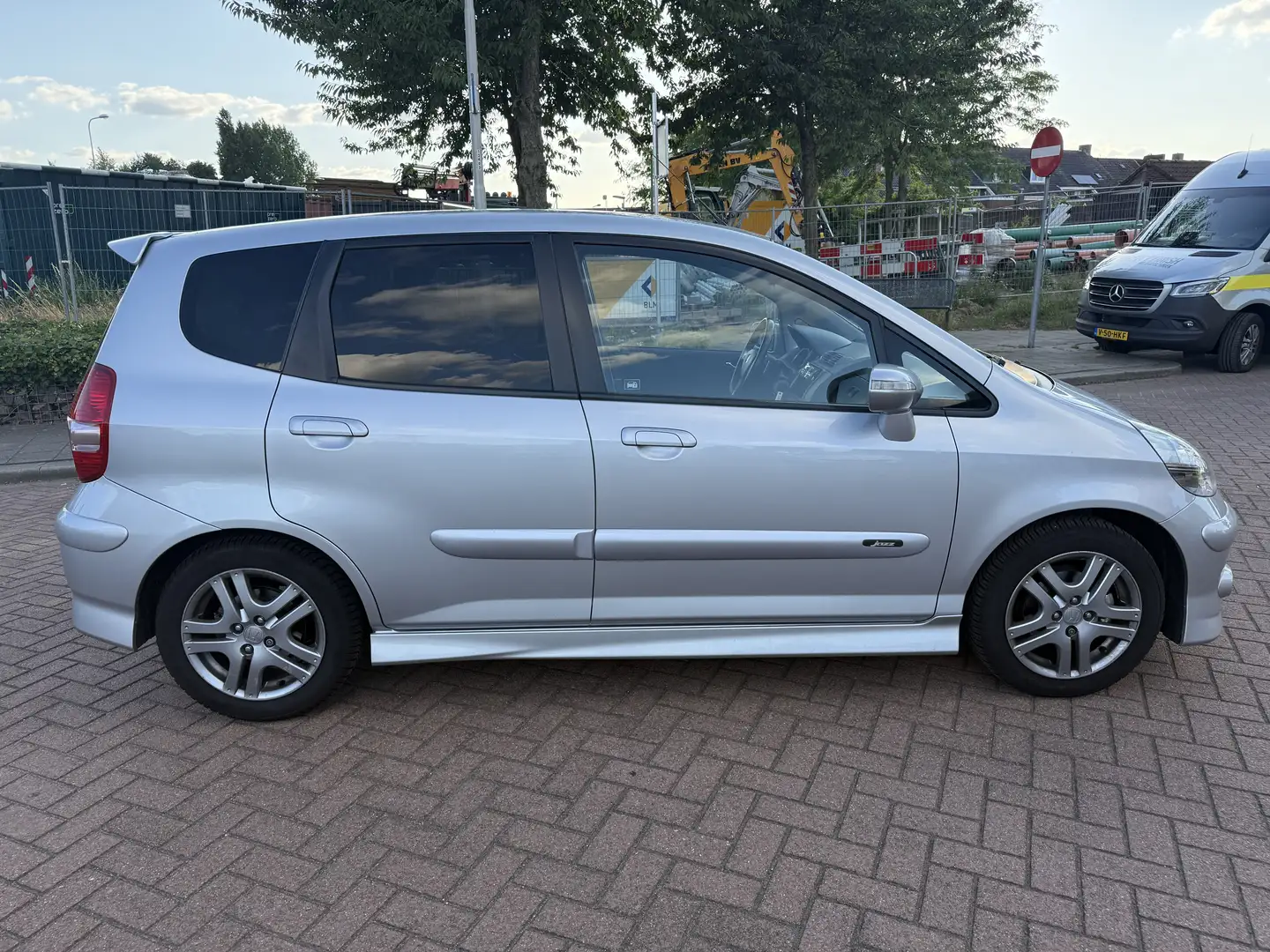Honda Jazz 1.4 ES Sport AUTOMAAT Airco Navi 2004 125DKM Grijs - 2
