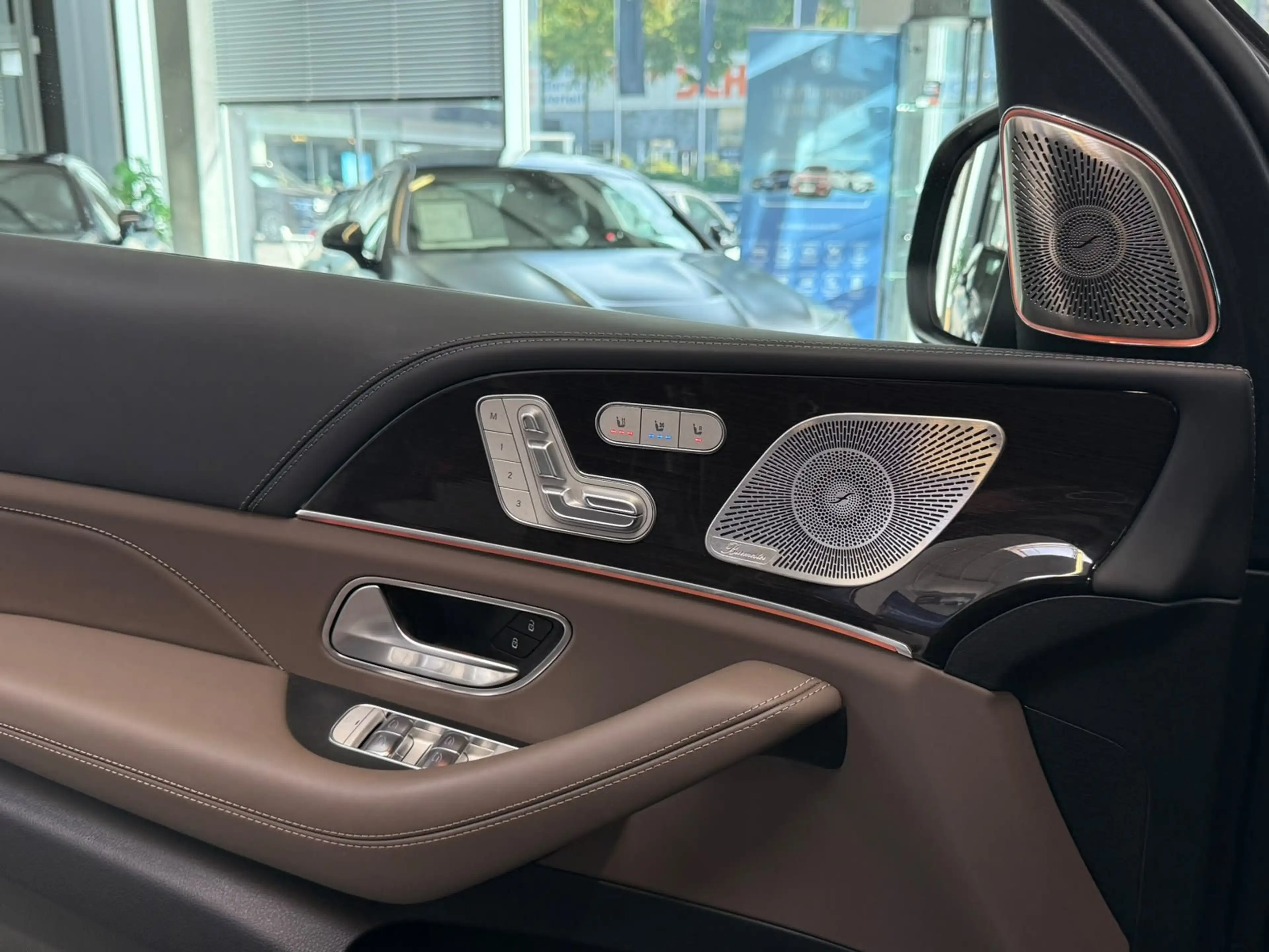 Mercedes-Benz GLS 450 d AMG+ULTIMATE+MANUFAKTUR+BURM3D+AHK — photo 14