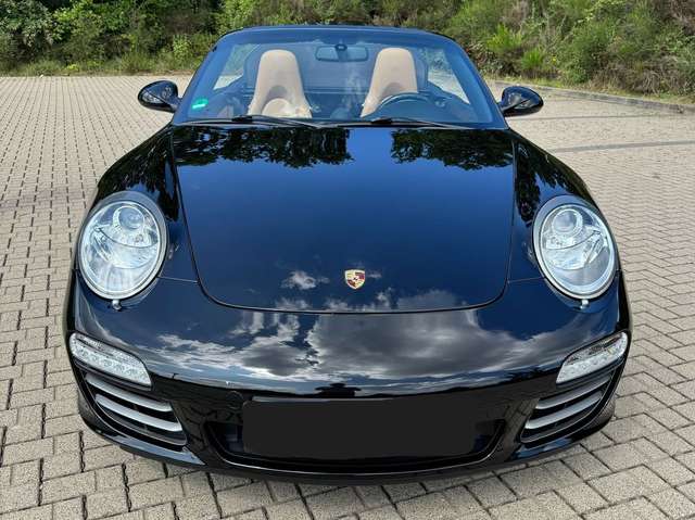 Imagine Porsche 997 911 Carrera 4S Cabriolet PDK