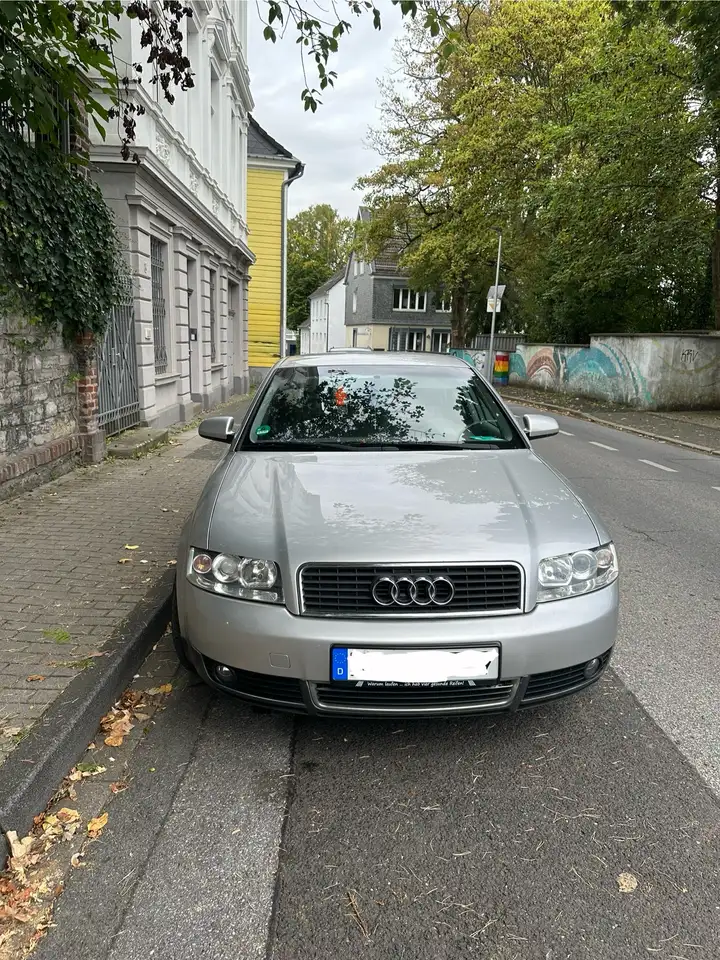 Audi A4 2.0, foto 2
