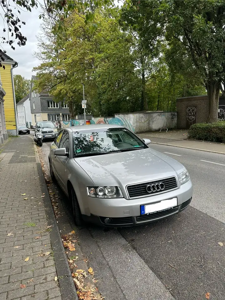 Audi A4 2.0, foto 1