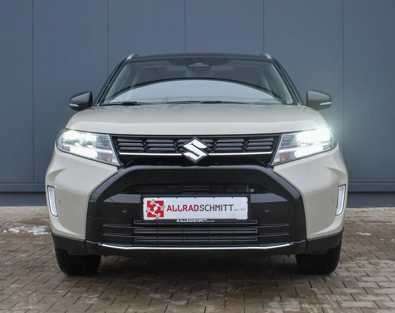 Suzuki Vitara Comfort+ 1.4l A/T Hybrid - 2