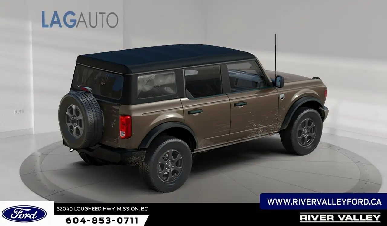 Ford Bronco снимка Ford Bronco