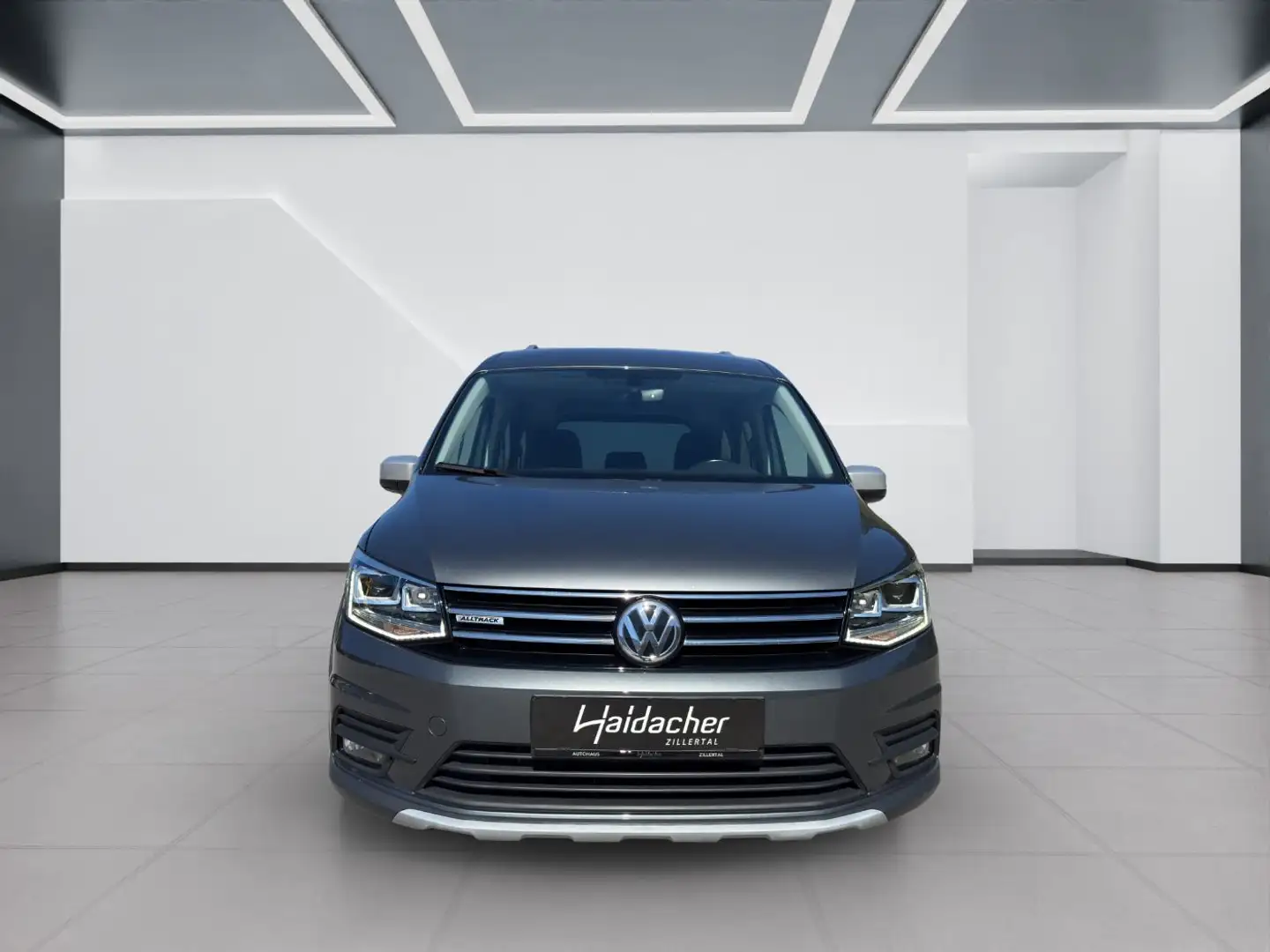 Volkswagen Caddy Alltrack 2.0 TDI 4Motion DSG Leder AUT Grau - 2