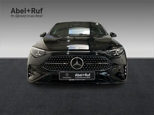 Mercedes-Benz Cla view 2