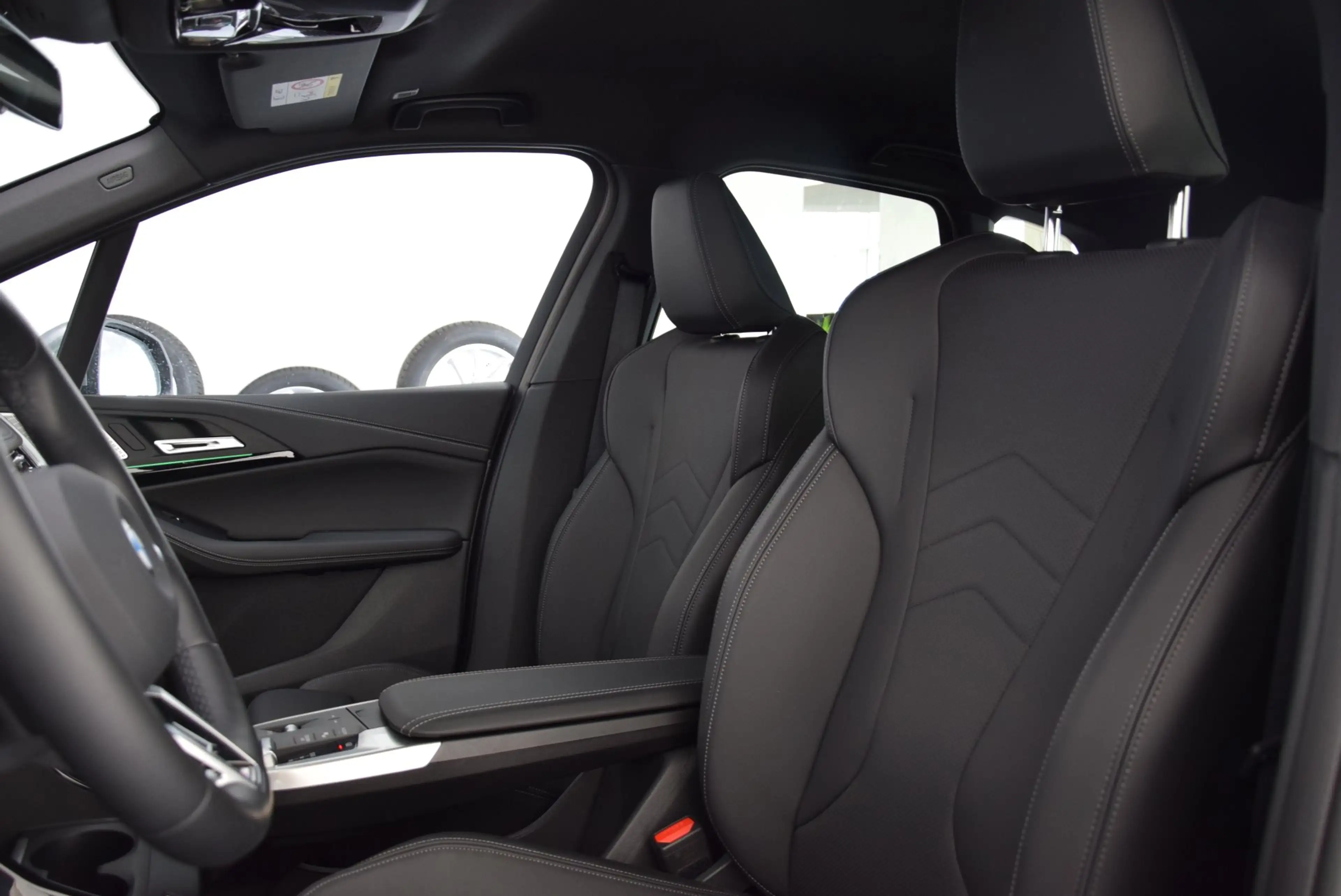 BMW 223 i M-Sportpaket — photo 7