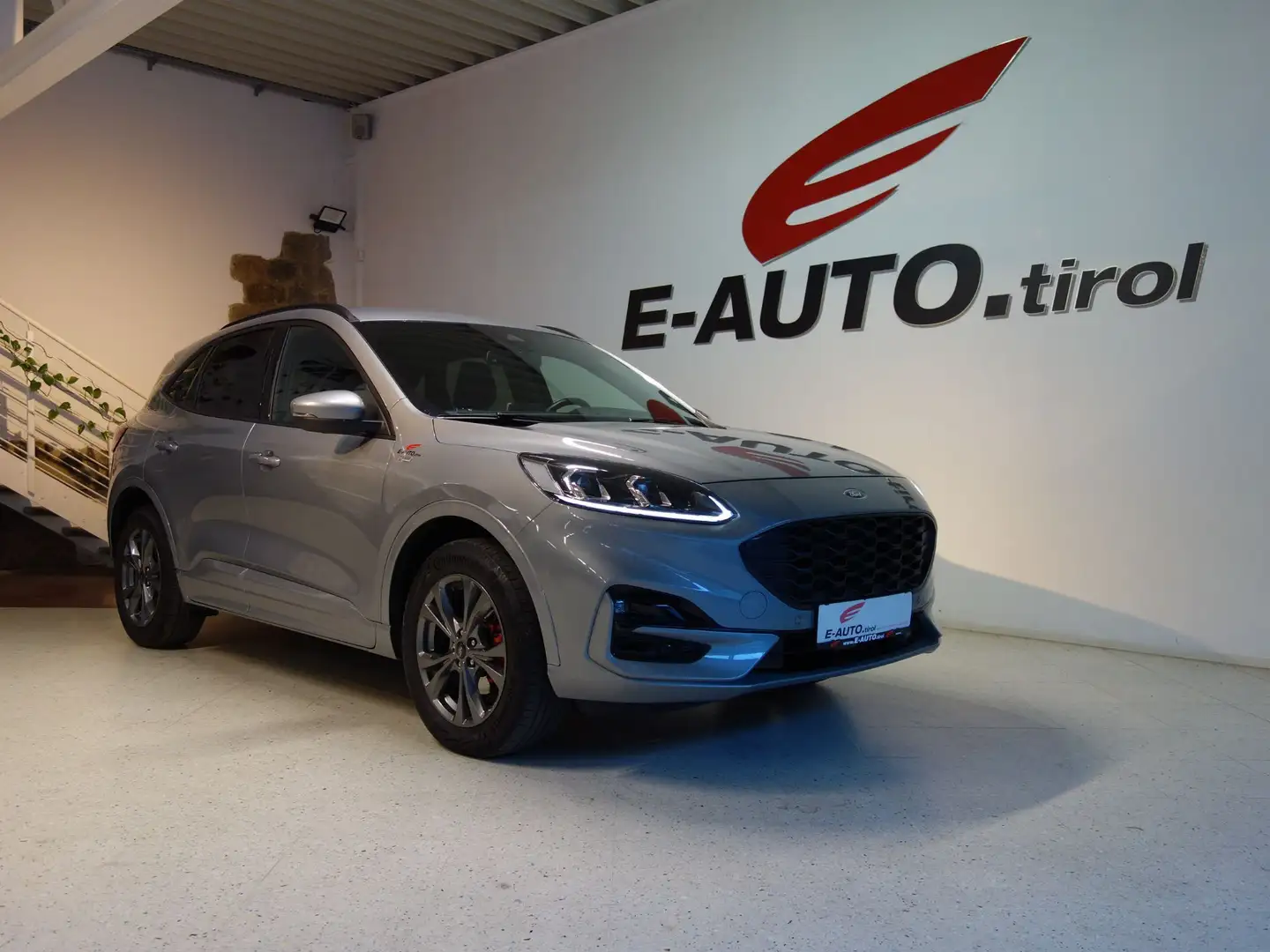 Ford Kuga AWD Aut. *ST-LINE *SPORT *VOLL *HUD *AHK *TOP Argent - 1