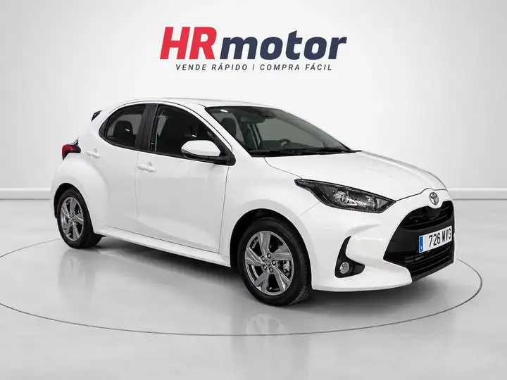 Toyota Yaris 1.5 Style 2024