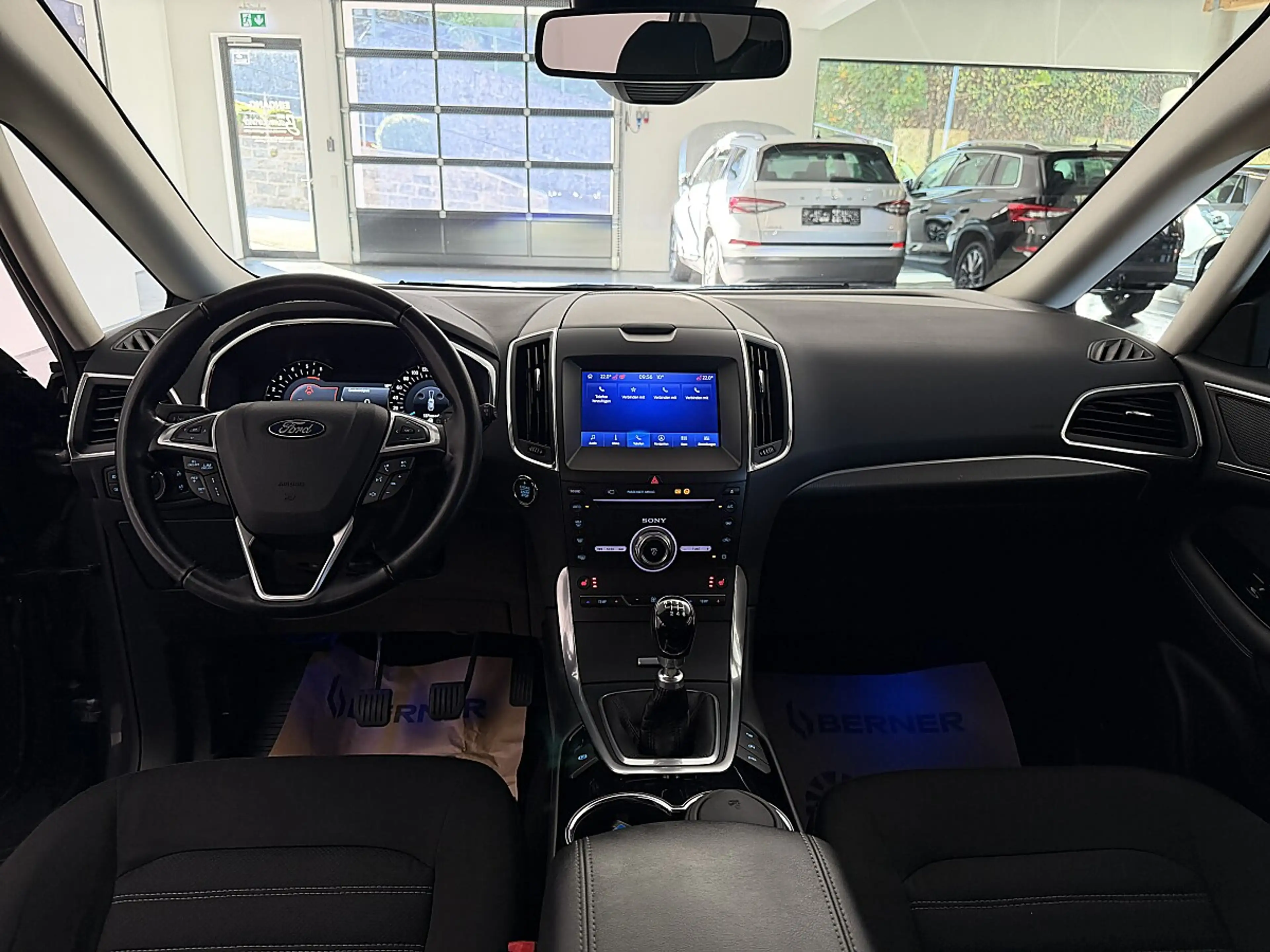 Ford Galaxy 2,0TDCi Titanium 7-Sitze *LED*NAVI*ACC*AHK*Sitz... — photo 10
