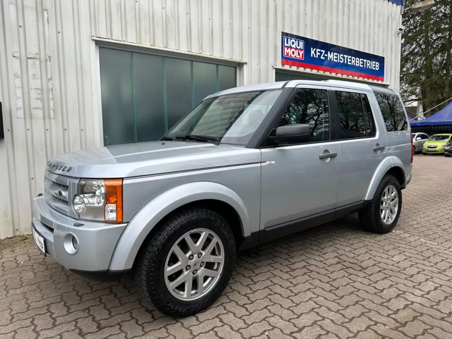 Land Rover Discovery TDV6 SE Gris - 2