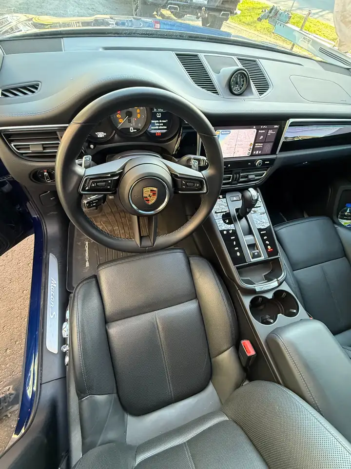 Porsche Macan снимка Porsche Macan