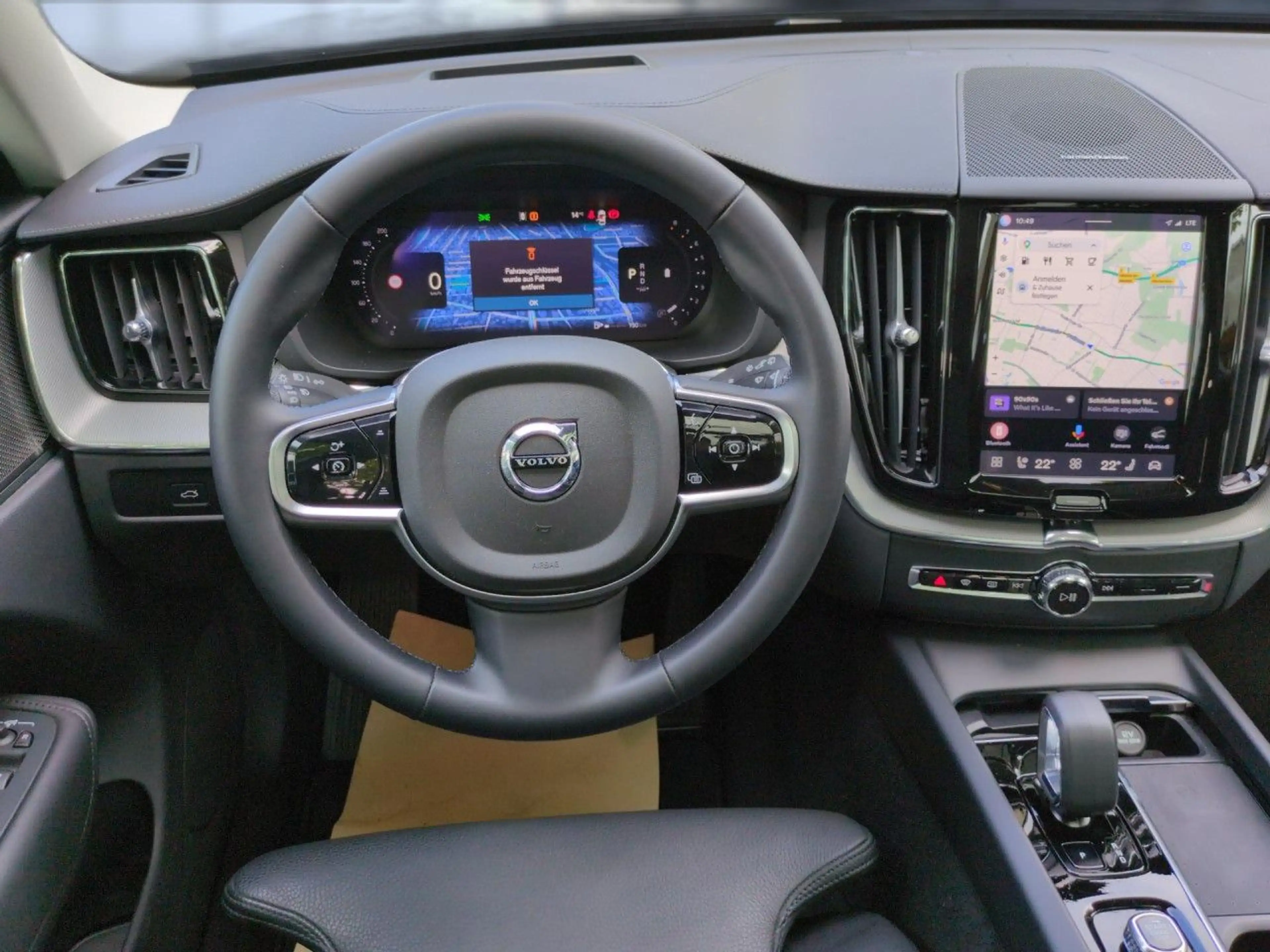 Volvo XC60 XC 60 Ultimate Dark AWD Bluetooth Head Up Display — photo 19