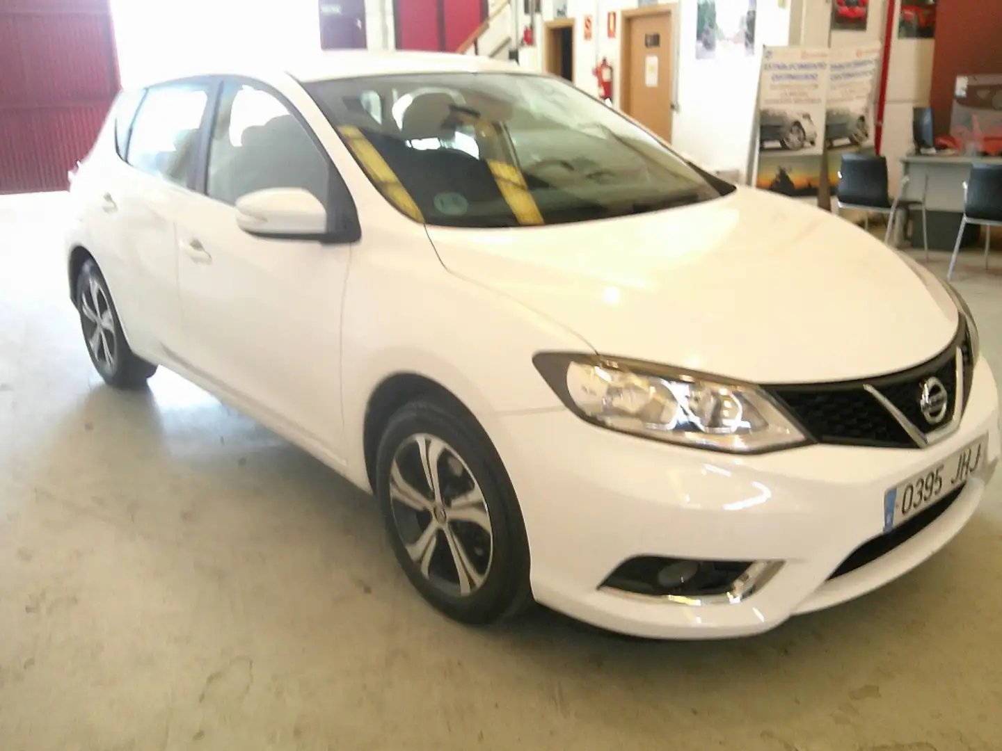Nissan Pulsar 1.2 DIG-T Acenta Wit - 2