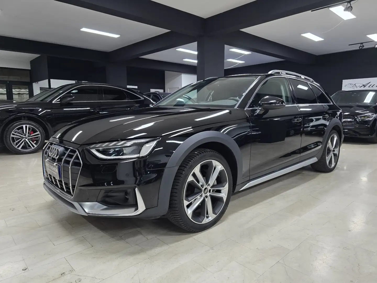 Audi A4 allroad 2022 Allroad Quattro 40 2.0 tdi mhev204cv s-tronic Nero - 1