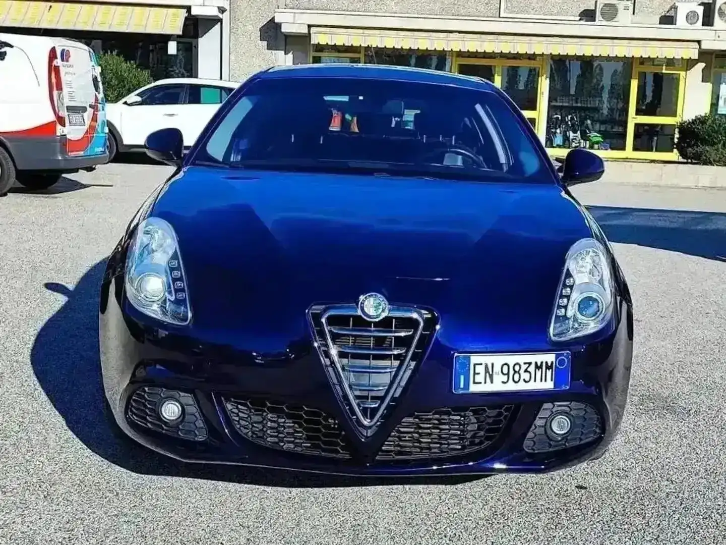 Alfa Romeo Giulietta 2.0 JTDm-2 170 CV TCT Exclusive - EN983MM Blau - 2