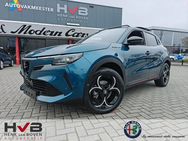 Alfa Romeo Junior 1.2 Turbo Hybrid Ibrida Speciale