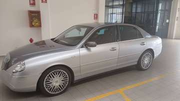 Thesis 2.4 jtd 20v Emblema 100 185cv auto
