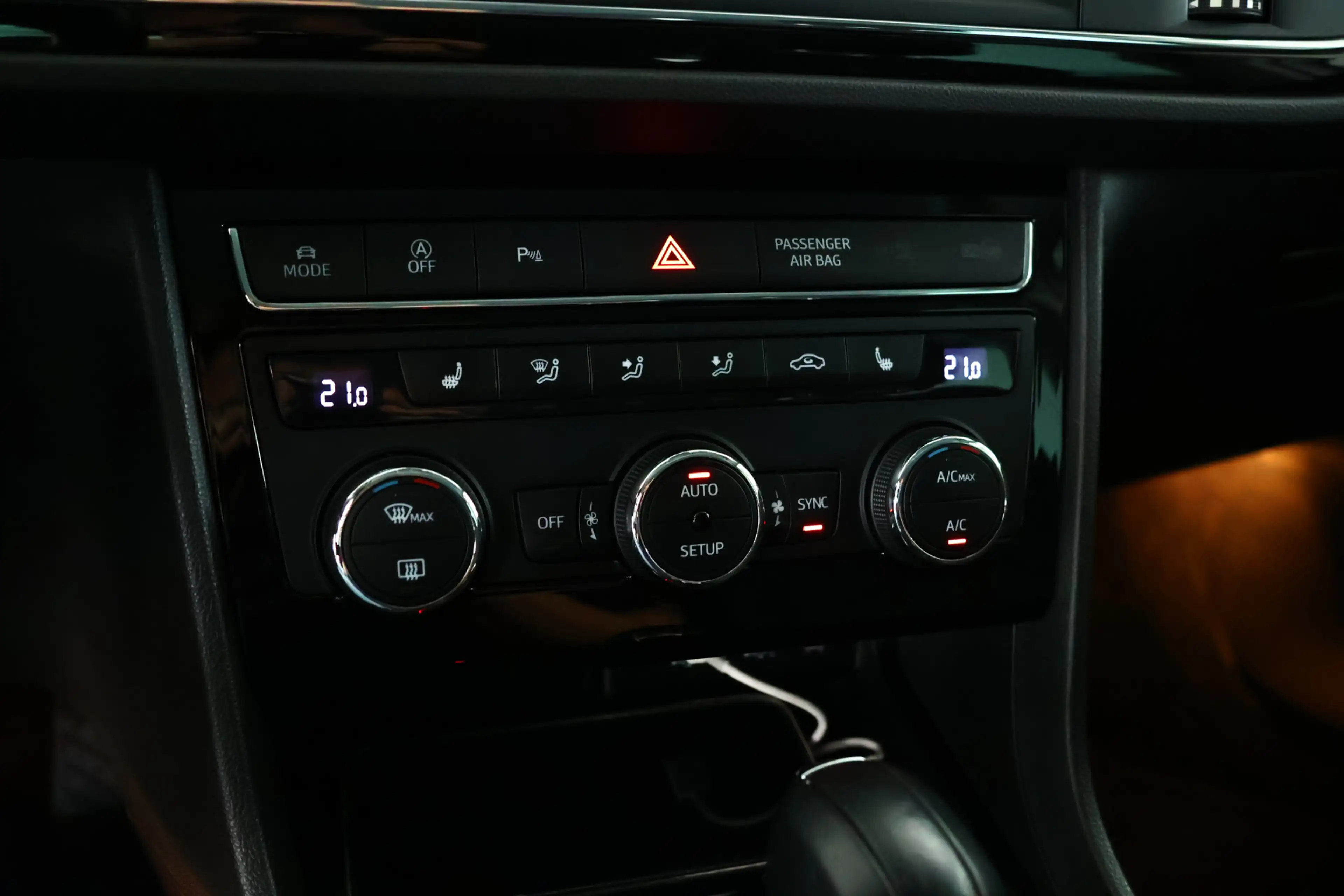 SEAT Leon ST 1.4 EcoTSI FR Navi / Automaat / ACC / CarPlay / — photo 27