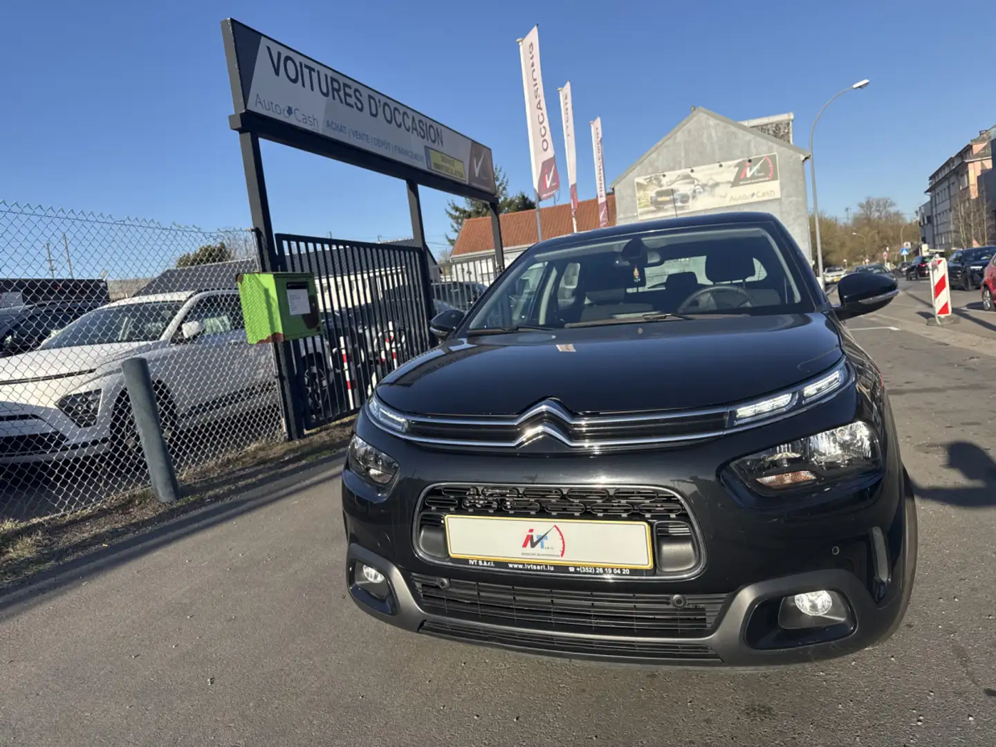 Citroen C4 Cactus 1.5 BLUE-HDI 120CV AUTO Noir - 2