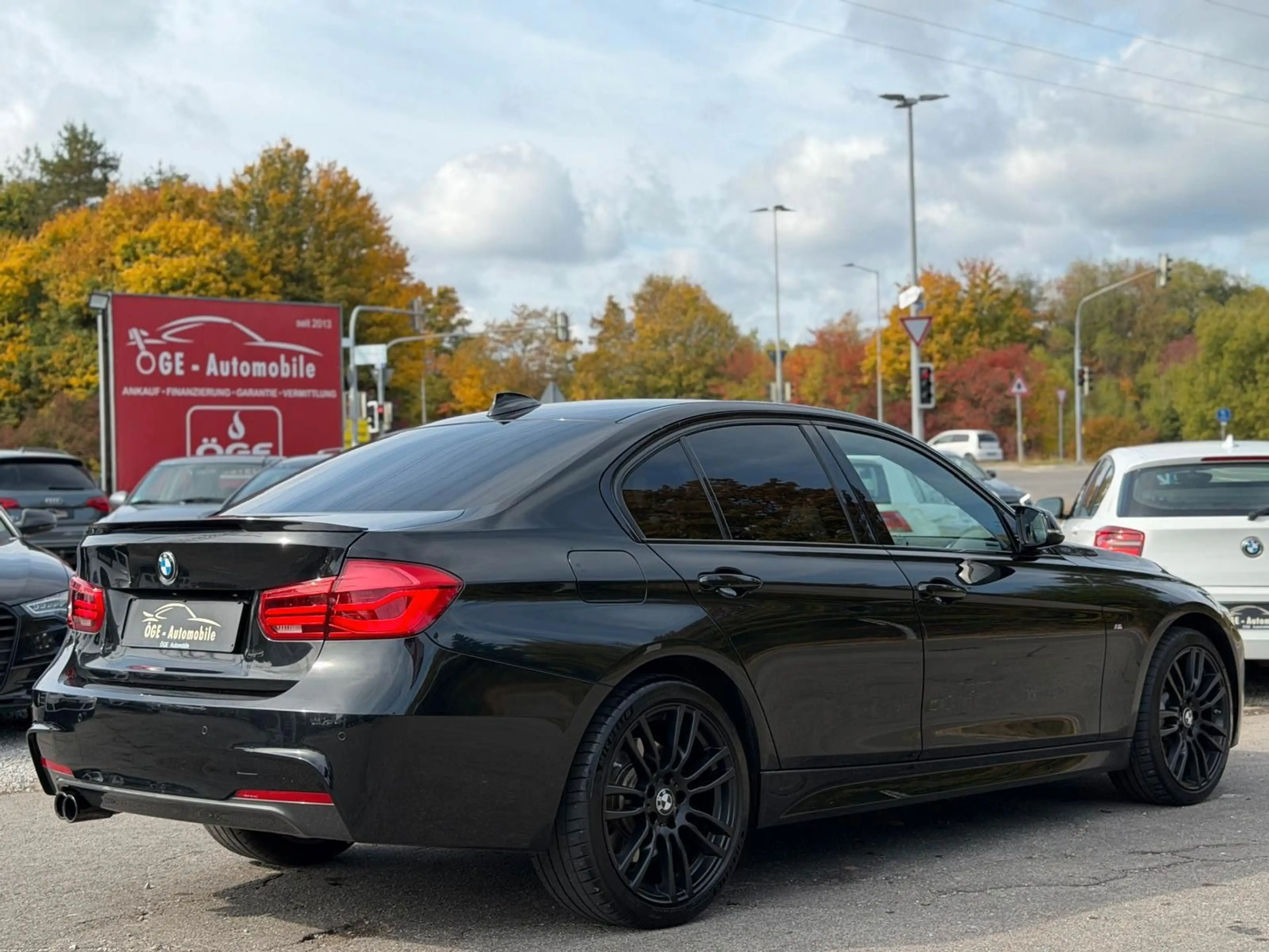 BMW 335 d xDrive M Sport Paket 3er Lim. HUD/LED/NAVI — photo 11