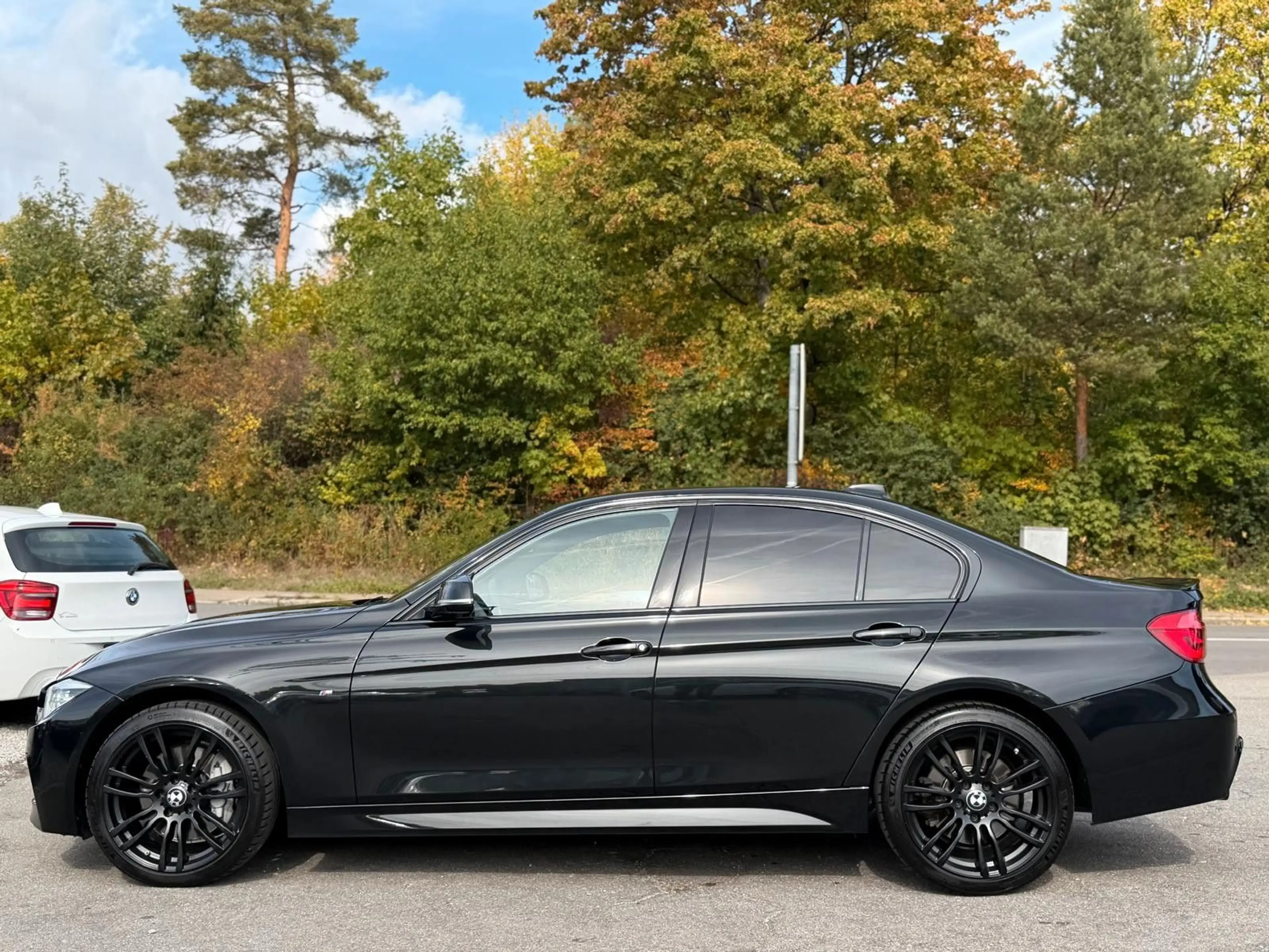 BMW 335 d xDrive M Sport Paket 3er Lim. HUD/LED/NAVI — photo 6