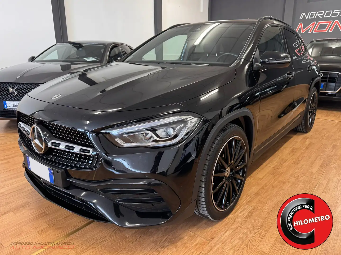 Mercedes-Benz GLA 200 GLA 200 d Premium auto AMG Nero - 1