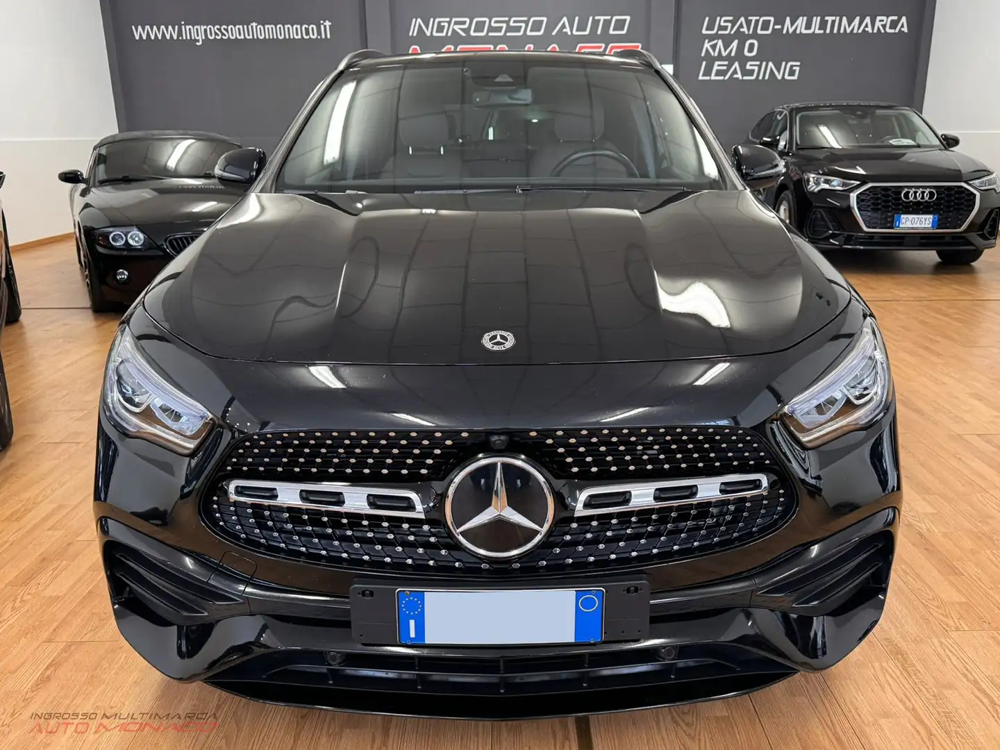 Mercedes-Benz GLA 200 GLA 200 d Premium auto AMG Nero - 2