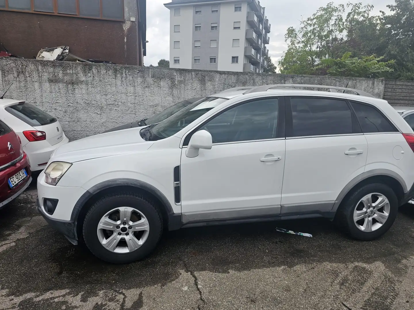 Opel Antara 2.2 cdti, 2WD, 120KW, Solo 97.000KM, Anno 2014 Blanc - 2