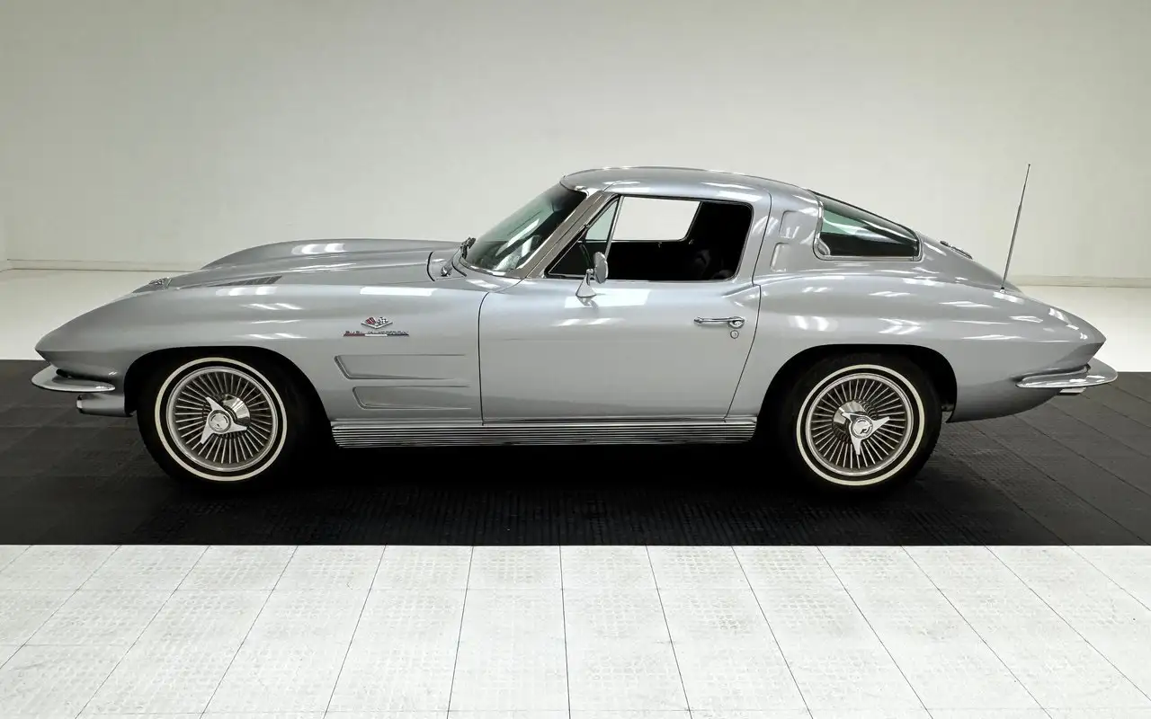 Chevrolet Corvette Coupe, foto 2