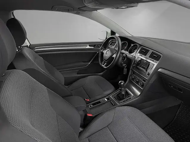 Volkswagen Golf view 8
