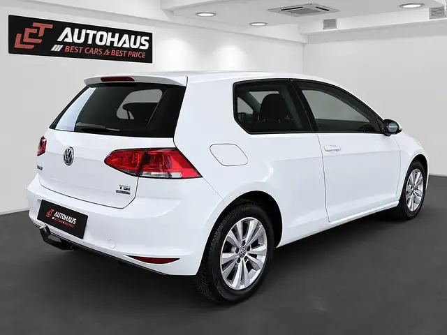 Volkswagen Golf view 6