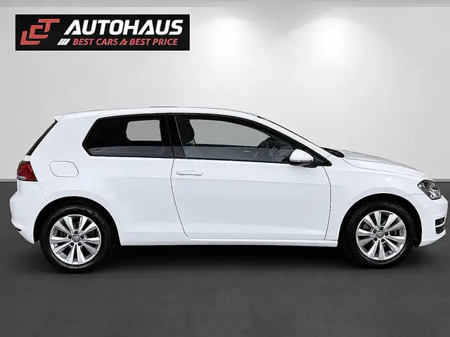 Volkswagen Golf view 5
