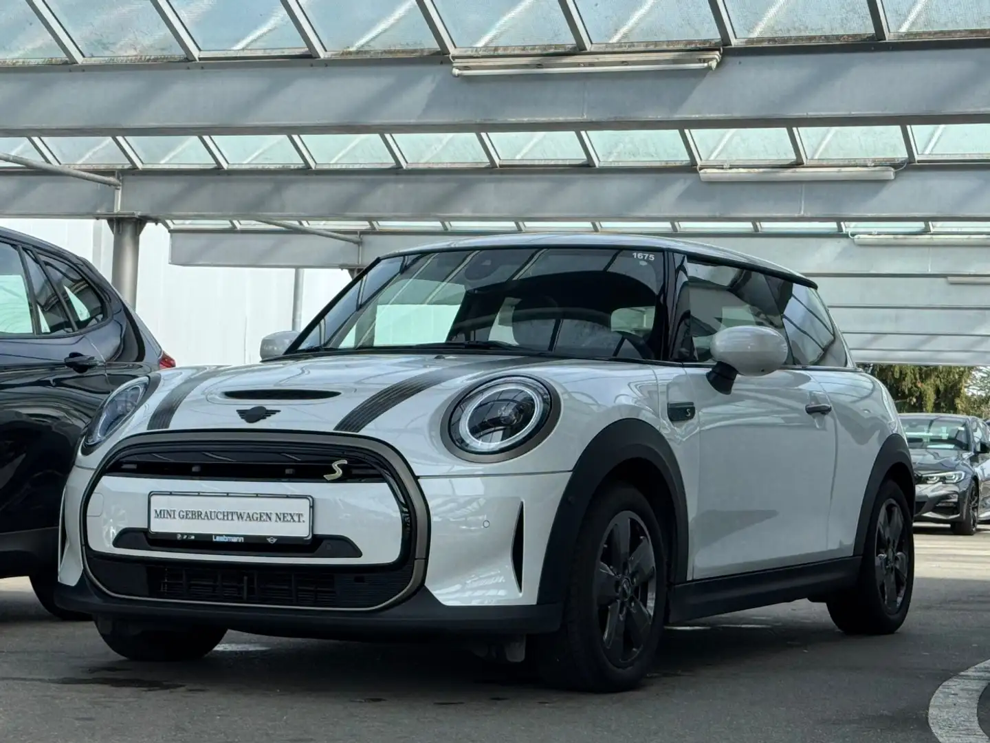MINI Cooper SE 3-Türer Resolute GARANTIE bis 10/2028 Weiß - 1