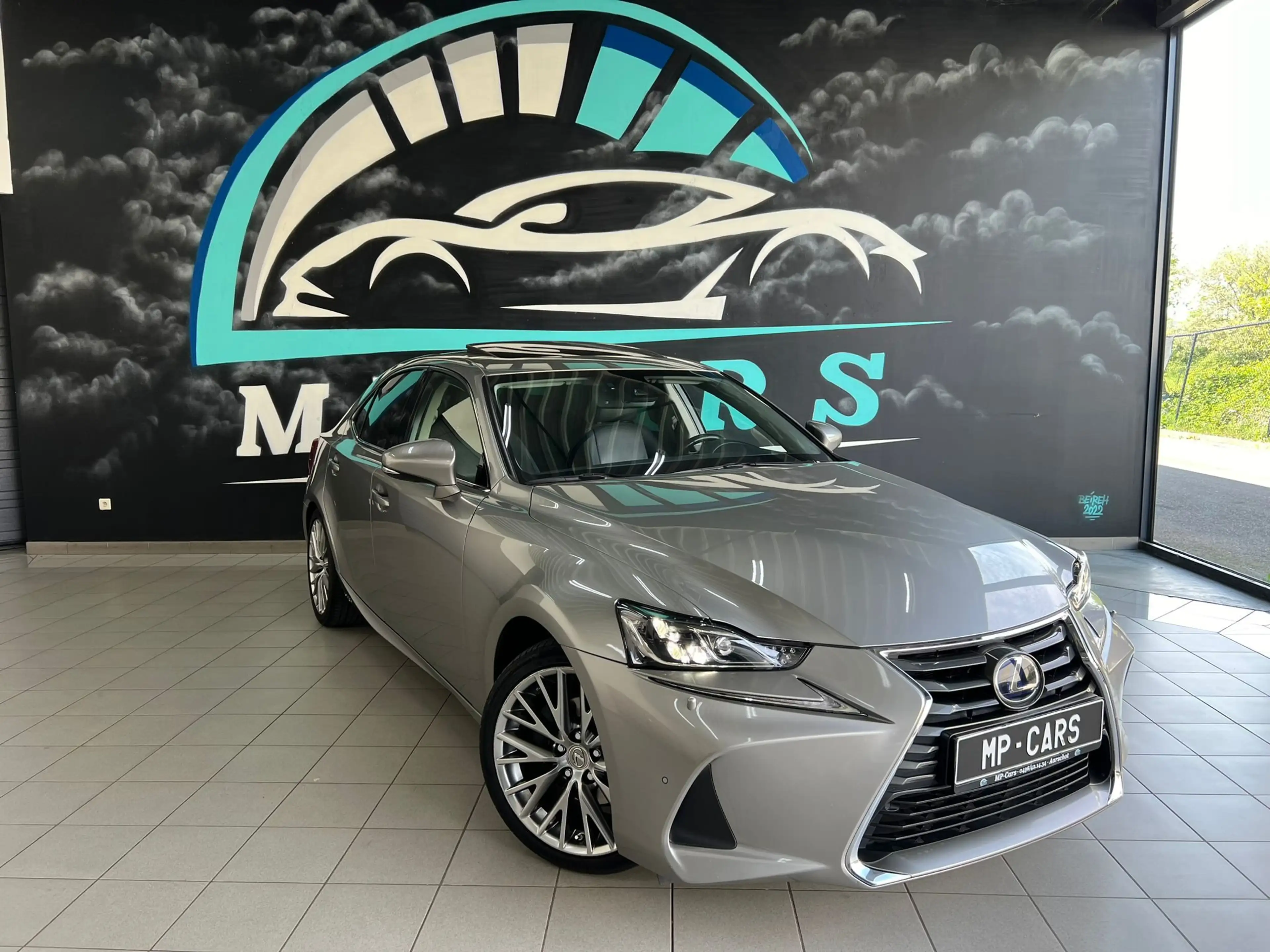 Lexus IS 300 IS 300h 2.5i Privilège Line E-CVT — photo 9