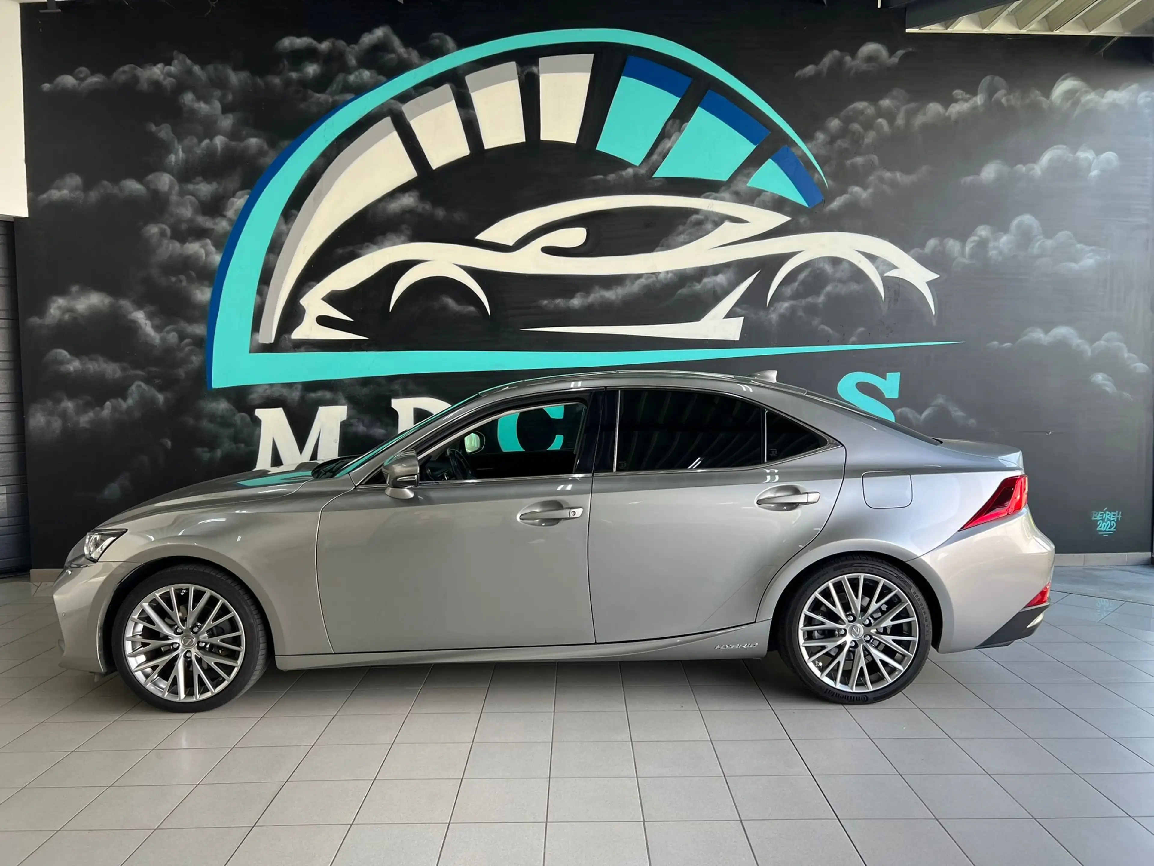 Lexus IS 300 IS 300h 2.5i Privilège Line E-CVT — photo 3